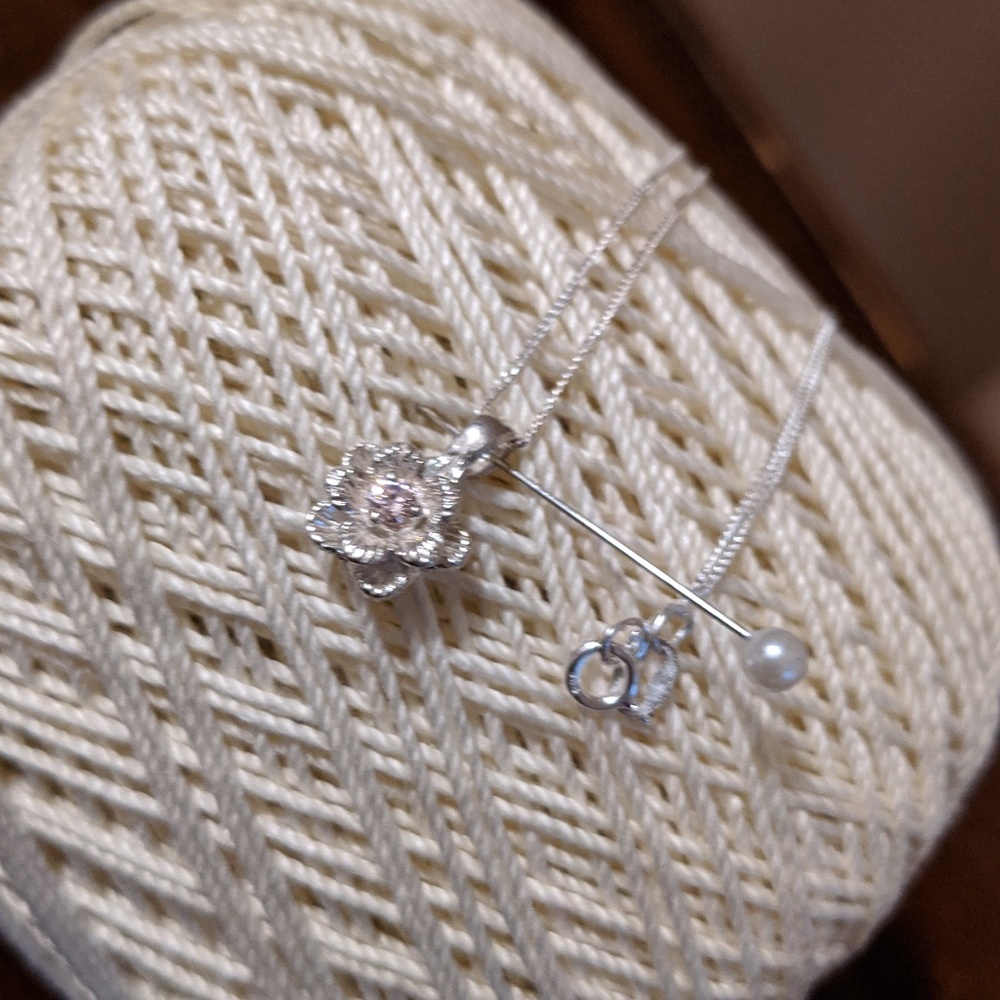 Sophia Fiori Flower Necklace